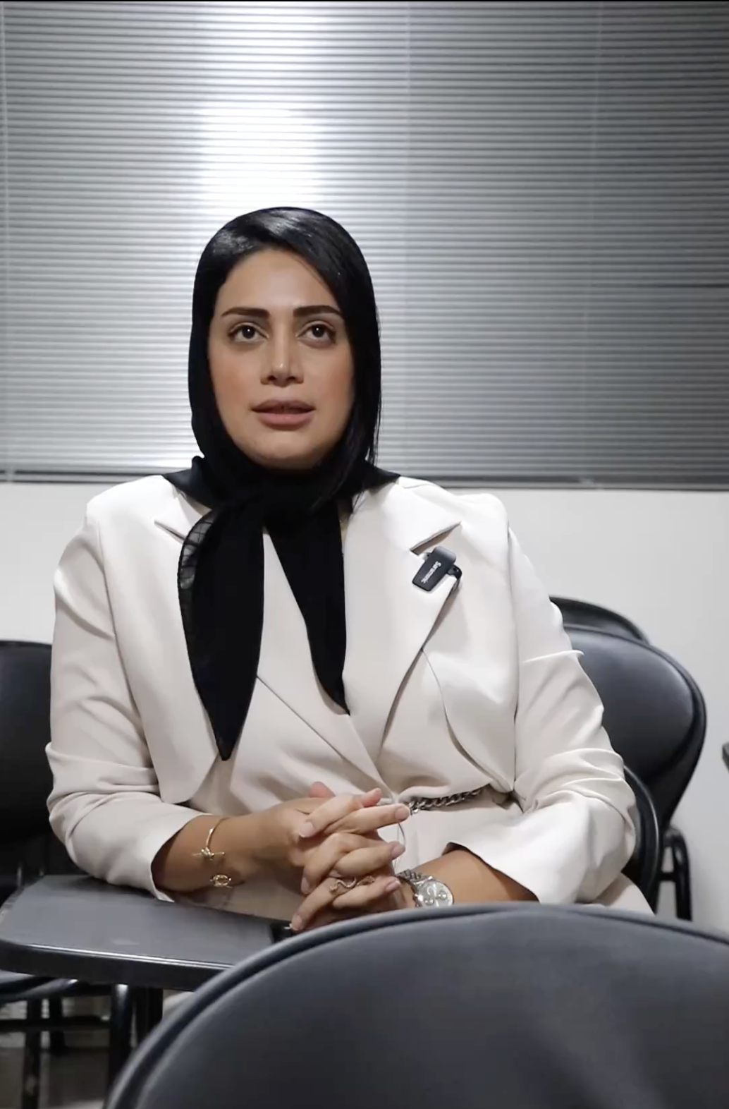 ساره ازگلی